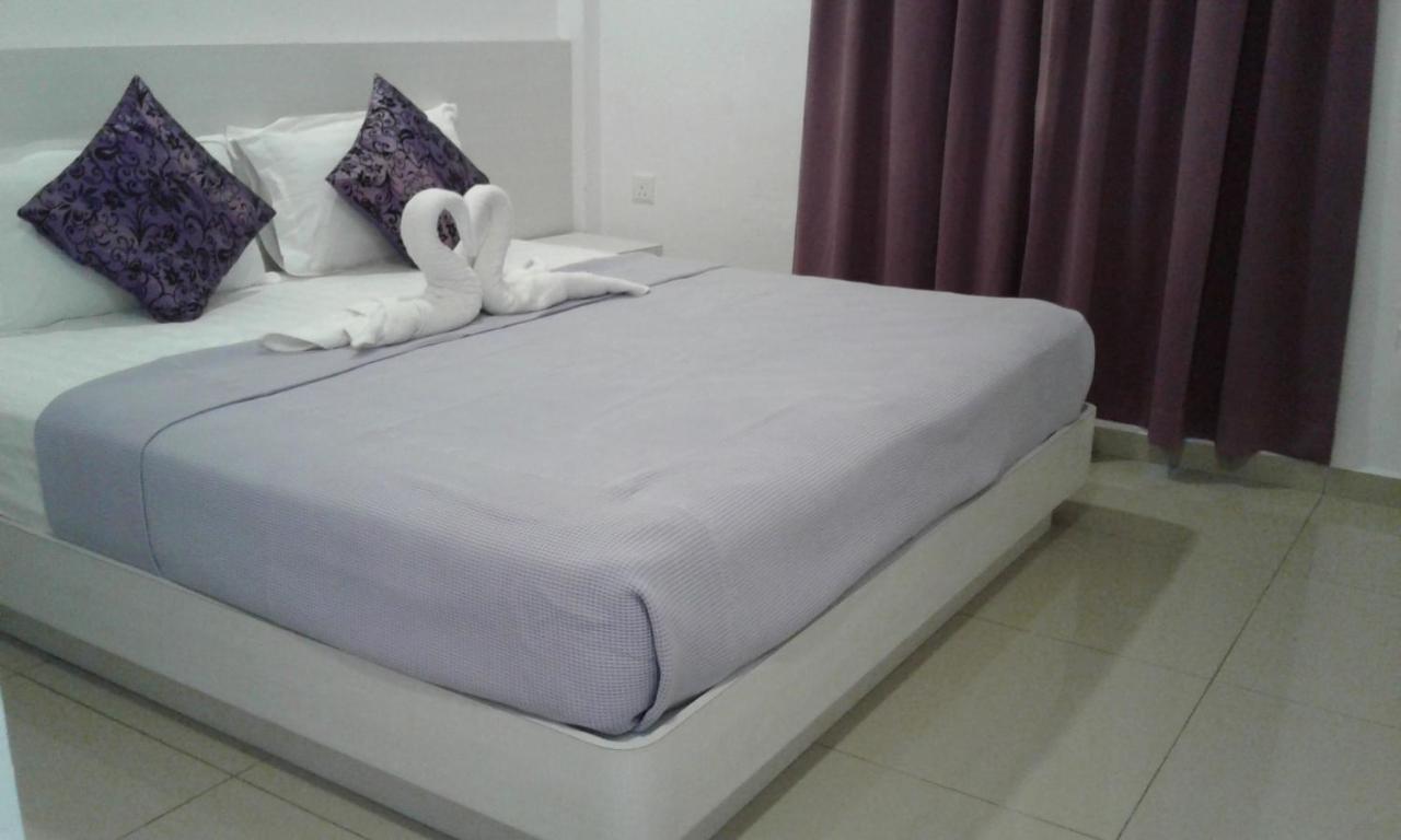 Lavender Riverside Hotel Malacca Eksteriør bilde